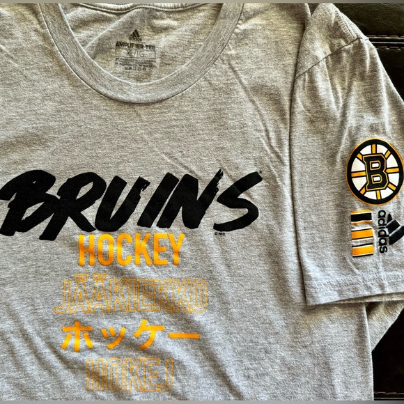 Adidas Boston Bruins Amplified T-Shirt - Picture 6 of 7